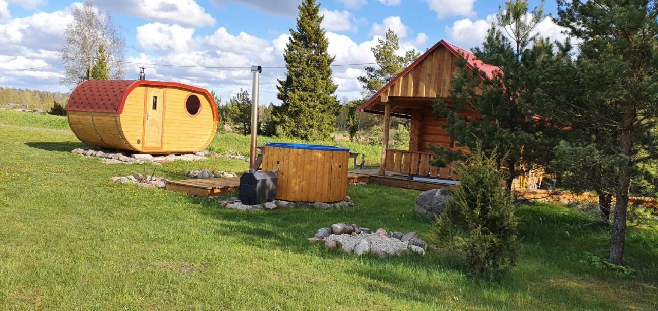 Maenniste Holiday Home Hiievalja Εξωτερικό φωτογραφία