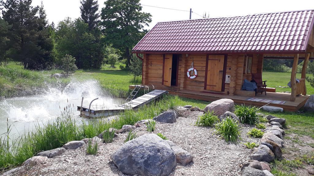 Maenniste Holiday Home Hiievalja Εξωτερικό φωτογραφία